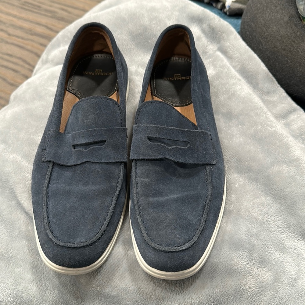 Winthrop men’s slip on shoes